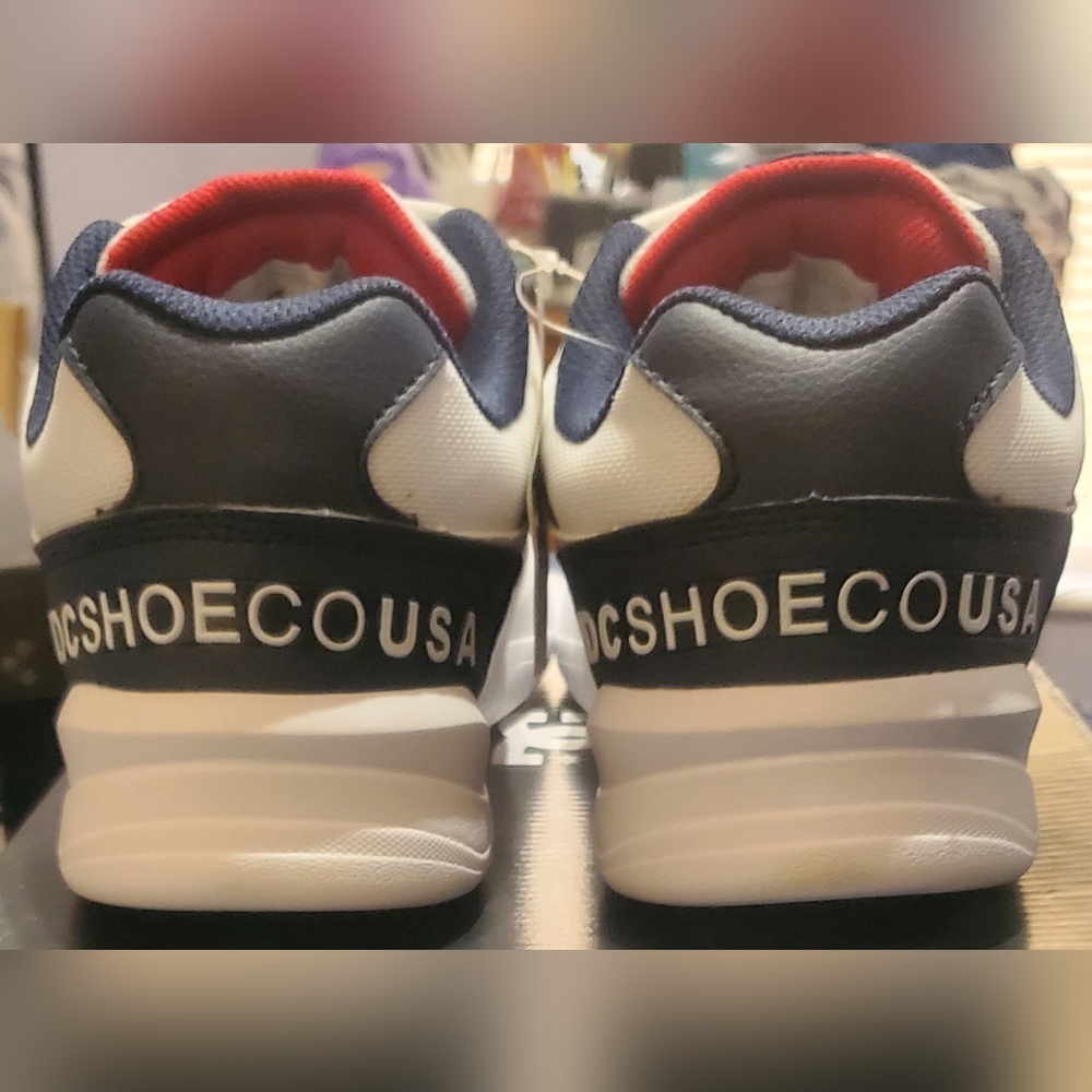 DC Decel SN Shoes, New In Original Box!! Mens 9 - Picture 7 of 11